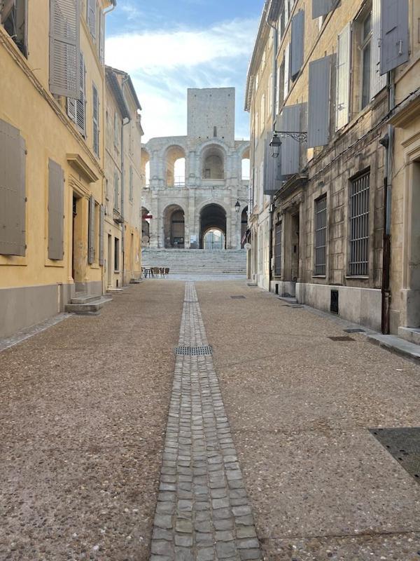 Joli Mas Ca-Mar Villa Arles Exterior photo